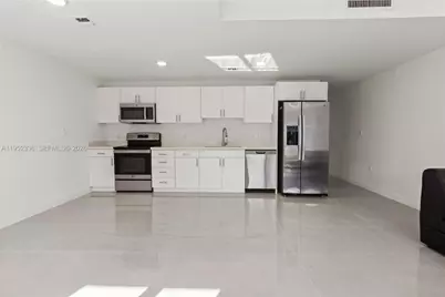 14571 SW 261st St, Homestead, FL 33032 - Photo 9