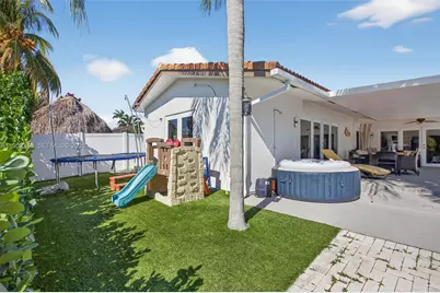 2910 NE 52nd St, Fort Lauderdale, FL 33308 - Photo 49