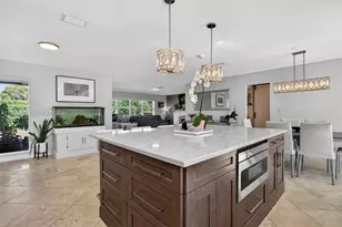 2910 NE 52nd St, Fort Lauderdale, FL 33308 - Photo 27