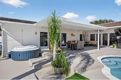 2910 NE 52nd St, Fort Lauderdale, FL 33308 - Photo 47