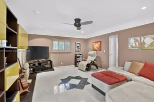 8704 Mahogany Ave, Plantation, FL 33324 - Photo 27