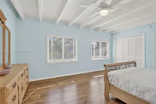 8704 Mahogany Ave, Plantation, FL 33324 - Photo 31