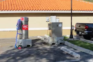 100 SW 117th Terrace, Pembroke Pines, FL 33025 - Photo 19