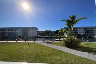 3600 NE 170th St, North Miami Beach, FL 33160 - Photo 15