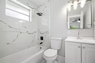 2440 Hayes St, Hollywood, FL 33020 - Photo 13