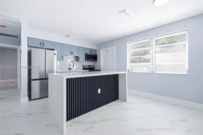 2440 Hayes St #1-5, Hollywood, FL 33020 - Photo 5