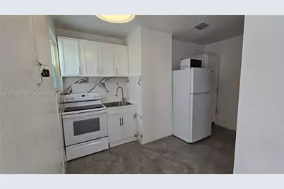 9680 NW 19th Pl, Sunrise, FL 33322 - Photo 1