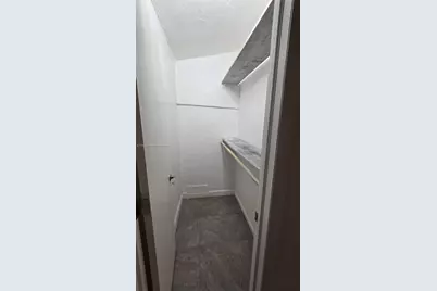 9680 NW 19th Pl, Sunrise, FL 33322 - Photo 13