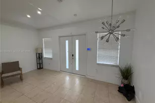 12202 SW 216th St, Miami, FL 33170 - Photo 3