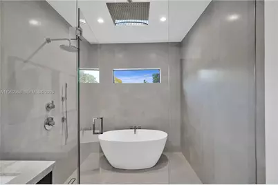 30 NE 50th St, Miami, FL 33137 - Photo 23