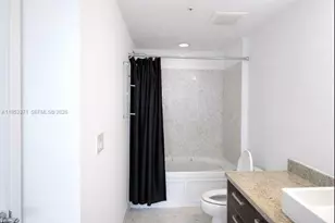 185 SW 7th St, Miami, FL 33130 - Photo 11