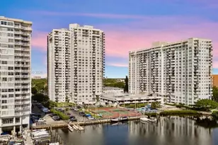 2750 NE 183rd St, Aventura, FL 33160 - Photo 23