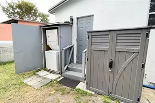 3176 NW 59th St, Miami, FL 33142 - Photo 23