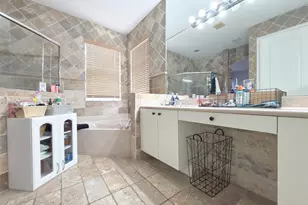 366 NE 19th Ave, Homestead, FL 33033 - Photo 23