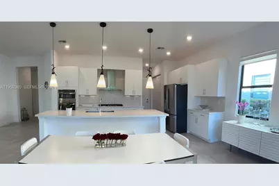 12160 N Baypoint Cir, Parkland, FL 33076 - Photo 5