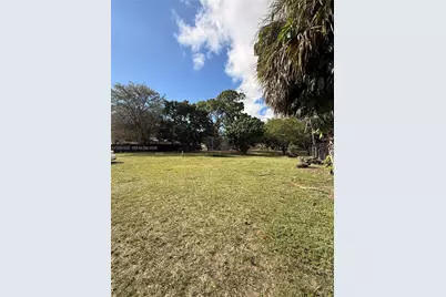 17520 NW 18th Ave, Miami Gardens, FL 33056 - Photo 3