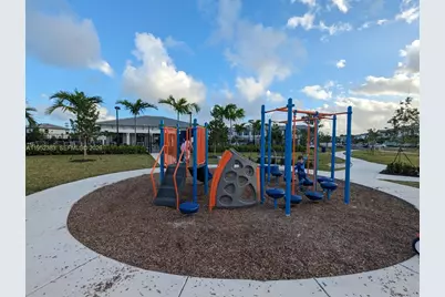 28661 SW 132nd Pl, Homestead, FL 33033 - Photo 3