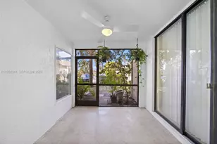 3545 Magellan Cir, Aventura, FL 33180 - Photo 15