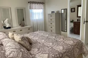 5100 NW 35th St, Lauderdale Lakes, FL 33319 - Photo 11