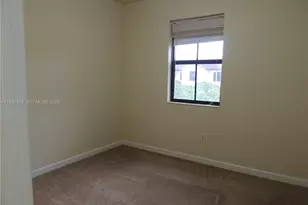 3344 W 91st Terrace, Hialeah, FL 33018 - Photo 17