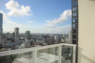 300 S Biscayne Blvd, Miami, FL 33131 - Photo 15