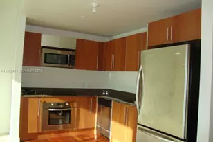 300 S Biscayne Blvd, Miami, FL 33131 - Photo 3