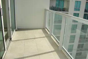 300 S Biscayne Blvd, Miami, FL 33131 - Photo 21