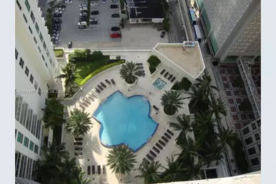 300 S Biscayne Blvd #T-3009, Miami, FL 33131 - Photo 17