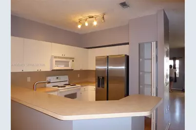 2306 SE 23rd Rd #2306, Homestead, FL 33035 - Photo 5