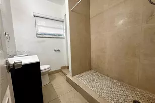 529 SW 3rd St, Miami, FL 33130 - Photo 11