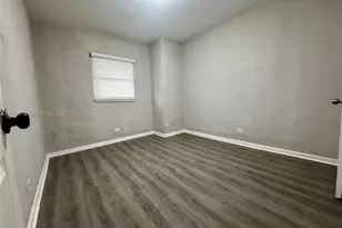 529 SW 3rd St, Miami, FL 33130 - Photo 13
