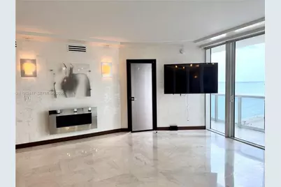 17201 Collins Ave+den #1403, Sunny Isles Beach, FL 33160 - Photo 11