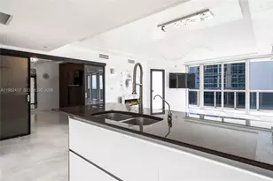 17201 Collins Ave+den, Sunny Isles Beach, FL 33160 - Photo 7