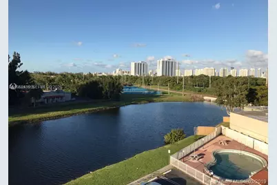 16465 NE 22nd Ave #619, North Miami Beach, FL 33160 - Photo 3