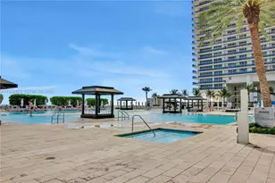1800 S Ocean Dr, Hallandale Beach, FL 33009 - Photo 25