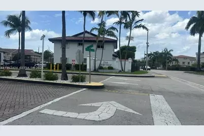 560 NW 82nd Pl #306, Miami, FL 33126 - Photo 47