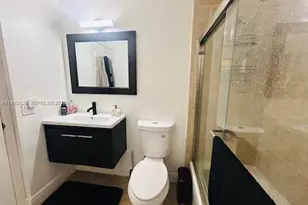 560 NW 82nd Pl, Miami, FL 33126 - Photo 25