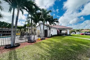560 NW 82nd Pl, Miami, FL 33126 - Photo 25