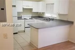 3926 SW 52nd Ave, Pembroke Park, FL 33023 - Photo 5