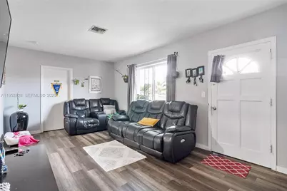 440 NW 119th, Miami, FL 33168 - Photo 7