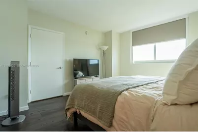 1800 N Bayshore Dr #1803, Miami, FL 33132 - Photo 17