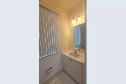 1523 SE 24th Ct #236, Homestead, FL 33035 - Photo 5