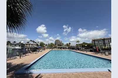 2101 Atlantic Shores Blvd #120, Hallandale Beach, FL 33009 - Photo 1