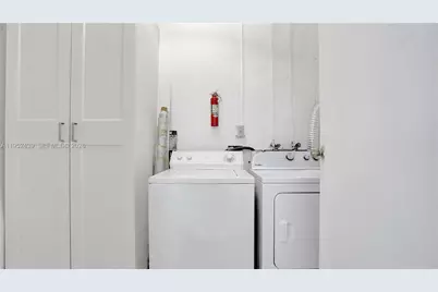 1105 N 31st Ct, Hollywood, FL 33021 - Photo 19