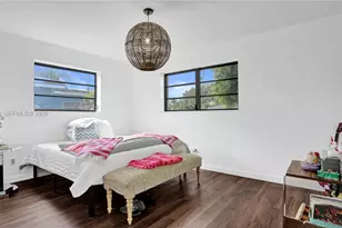 1105 N 31st Ct, Hollywood, FL 33021 - Photo 5