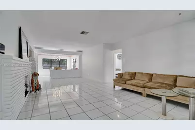 1105 N 31st Ct, Hollywood, FL 33021 - Photo 7