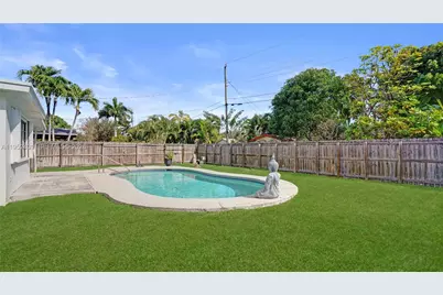 1105 N 31st Ct, Hollywood, FL 33021 - Photo 47