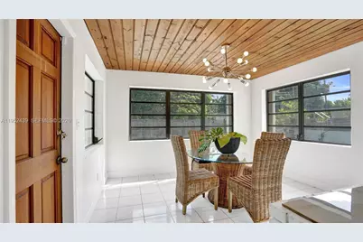 1105 N 31st Ct, Hollywood, FL 33021 - Photo 23