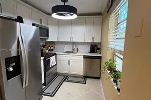 774 Burgundy Q, Delray Beach, FL 33484 - Photo 9