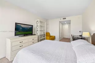 4000 Towerside Terrace, Miami, FL 33138 - Photo 19